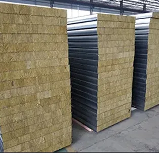 Sandwich panel 