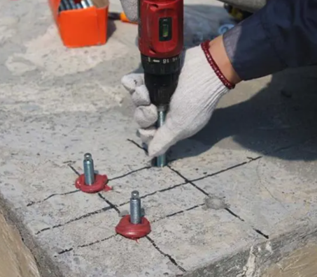 Chemical Anchors vs. Mechanical Anchor Bolts: A Technical Perspective by Jinggang Steel Structures